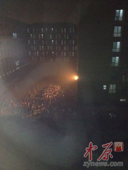 河南大學(xué)民生學(xué)院女生宿舍凌晨著火 無人員傷亡