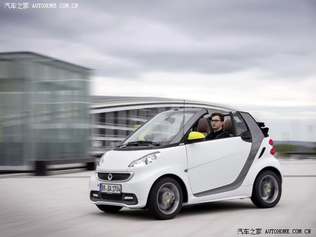 smart fortwo2014款 1.0T 敞篷BoConcept特別版