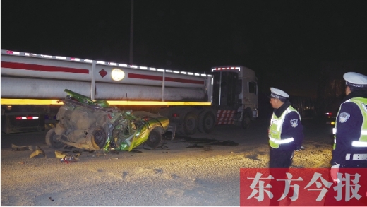 昨日下午，鄭平路與107國道并線處突發(fā)車禍，造成鄭平路擁堵兩個多小時