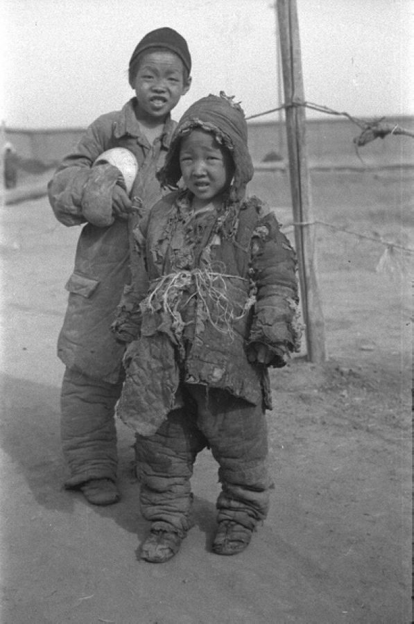 照片里的1942年河南大饑荒