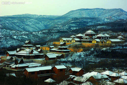 　　云臺(tái)山