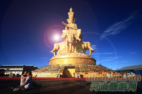 清涼夏日 開啟峨眉山美麗旅程