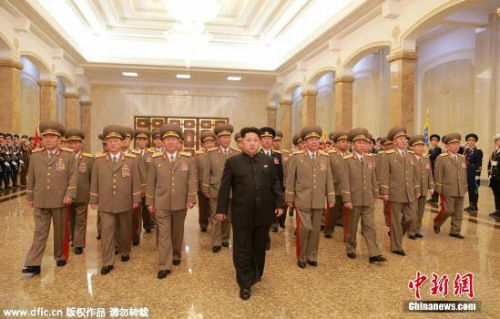 資料圖：朝鮮最高領導人金正恩此前參謁錦繡山太陽宮的情景。