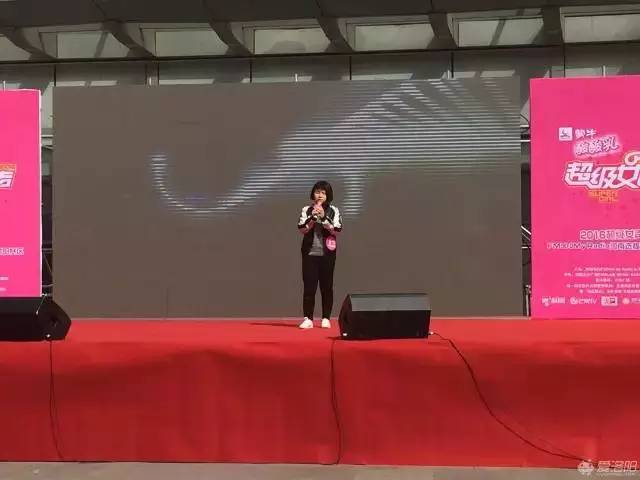 只有13歲的她演繹《沒那么簡(jiǎn)單》唱出滿滿黃小琥的味道