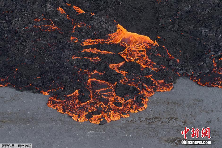 冰島巴達本加火山爆發(fā)