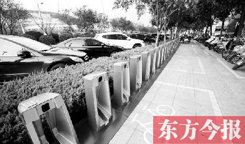 在鄭州市鄭東新區(qū)已經安裝到位的公共自行車位