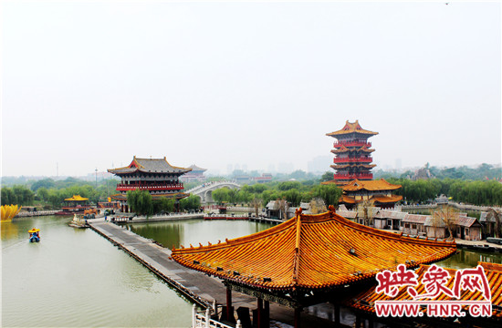 雨后的清明上河園讓您愛個夠!