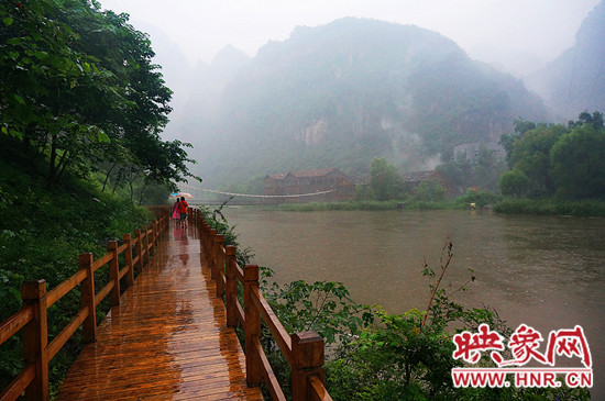 青天河濱水棧道