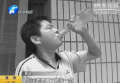 男子愛酗酒 一口氣一瓶